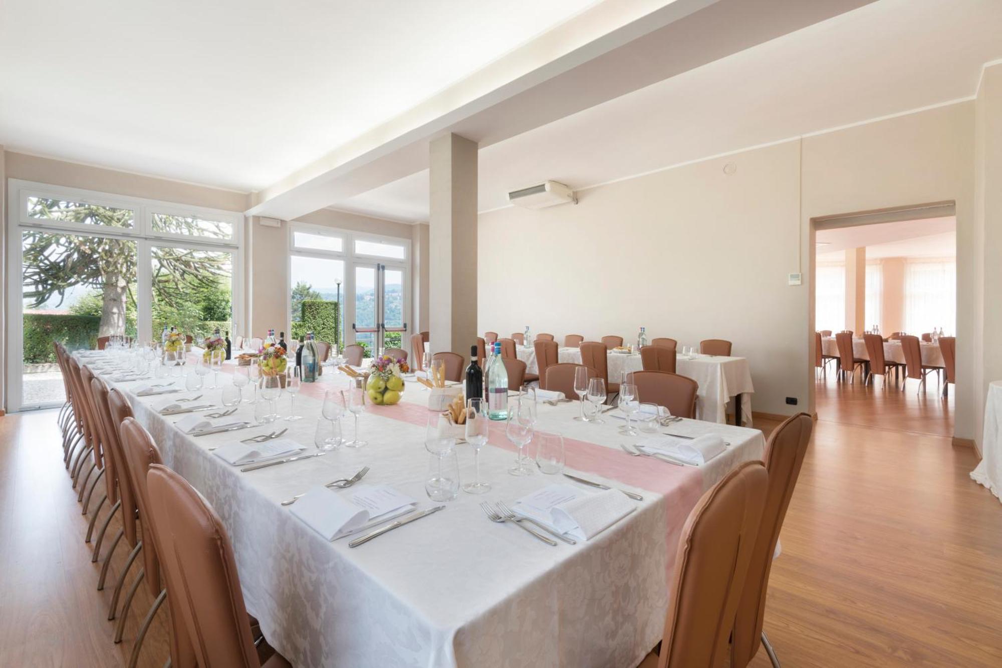 Le Betulle Hotel San Maurizio D'opaglio Buitenkant foto