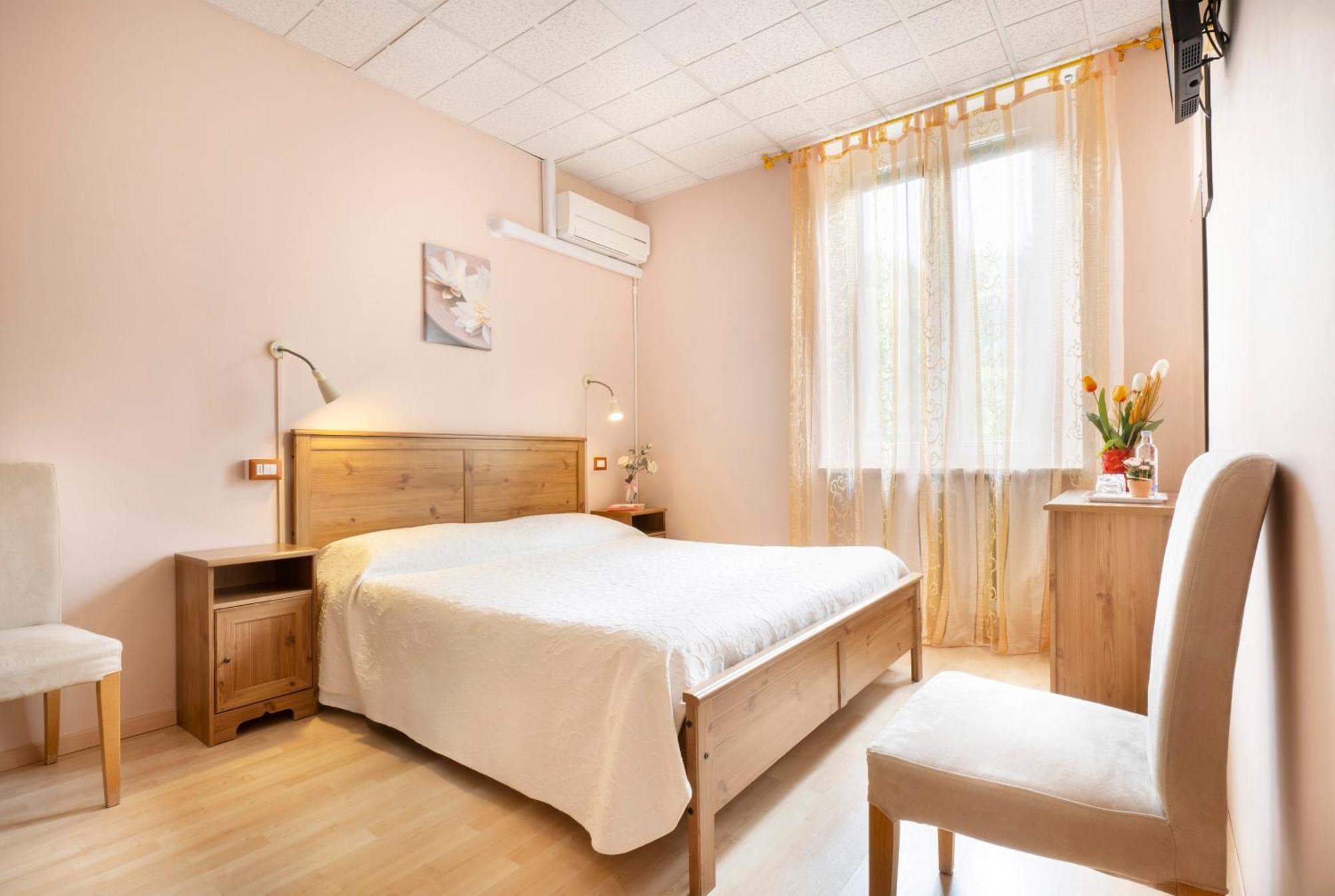 Le Betulle Hotel San Maurizio D'opaglio Buitenkant foto